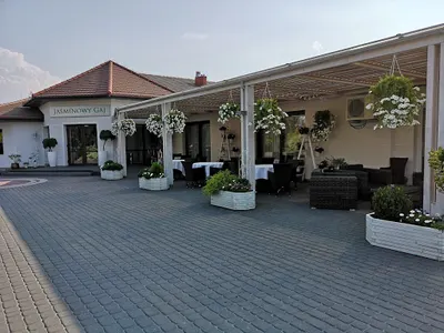 Jaśminowy Gaj- pokoje gościnne, przyjęcia okolicznościowe